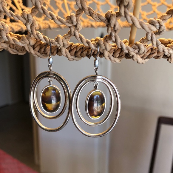 Earrings - Picture 3 of 4